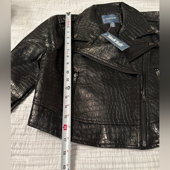 ModCloth Crocodile Rock Moto Jacket - NWT - Size XS - Picture 13 of 13